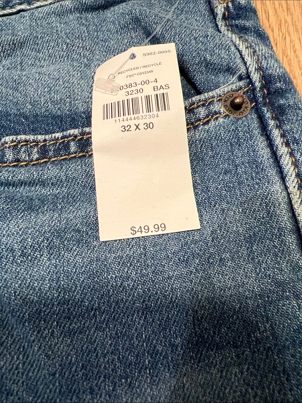 Old Navy Men's Blue Bootcut Jeans - Picture 2 of 15